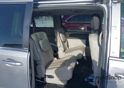 2013 Chrysler Town & Country Touring from USA, damaged, VIN 2C4RC1BG4DR662254